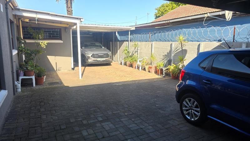 3 Bedroom Property for Sale in Belgravia Western Cape